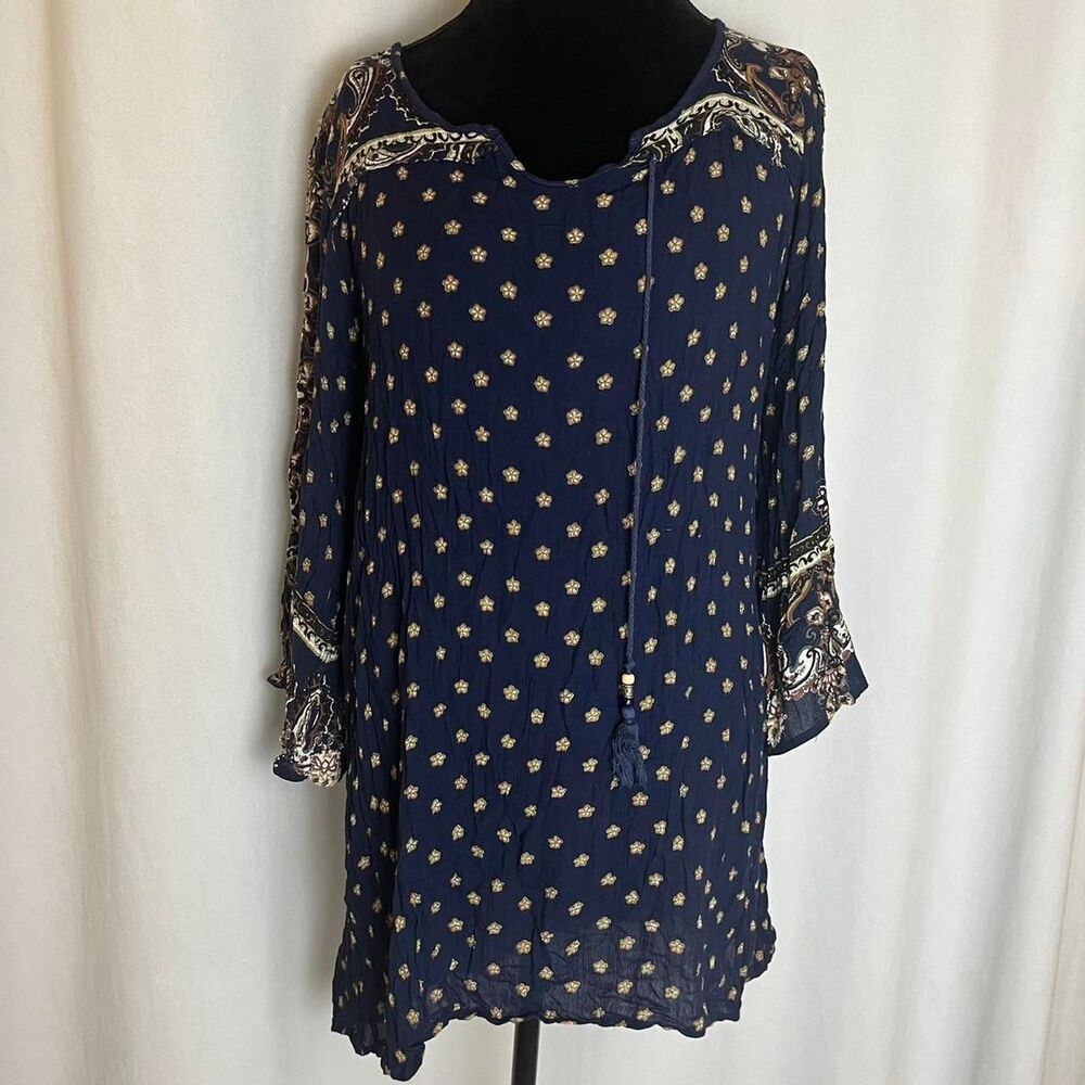 Unbranded Women's Navy and Blue Blouse